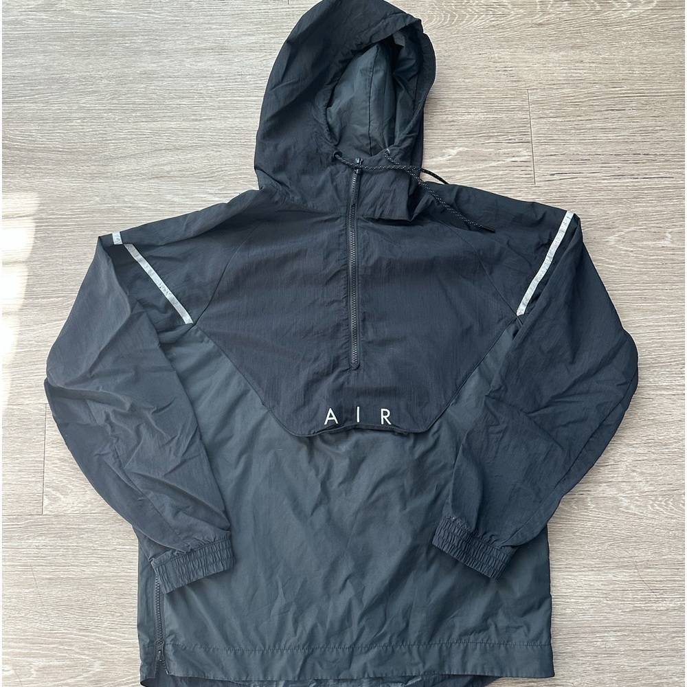 Nike windbreaker